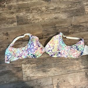 Multi colored Soma bra size 38C